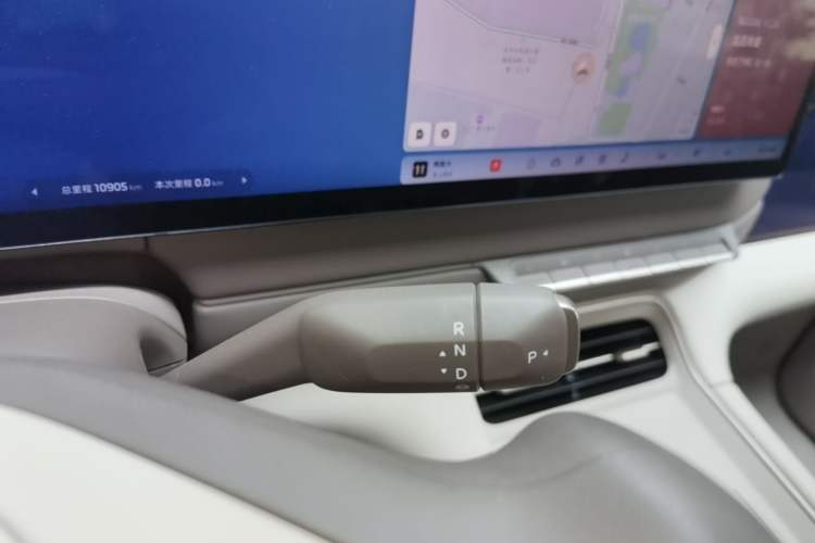 Used IM LS6 2026 Model Pure Electric Max Gear Lever