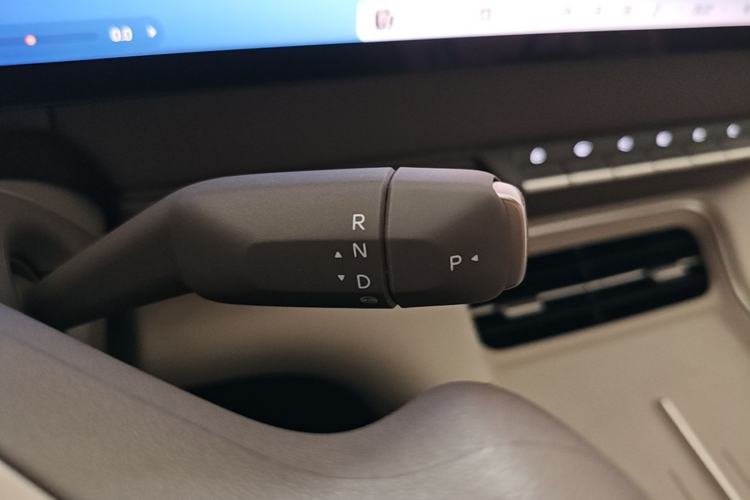 Used IM LS6 2026 Model Pure Electric Max Gear Lever