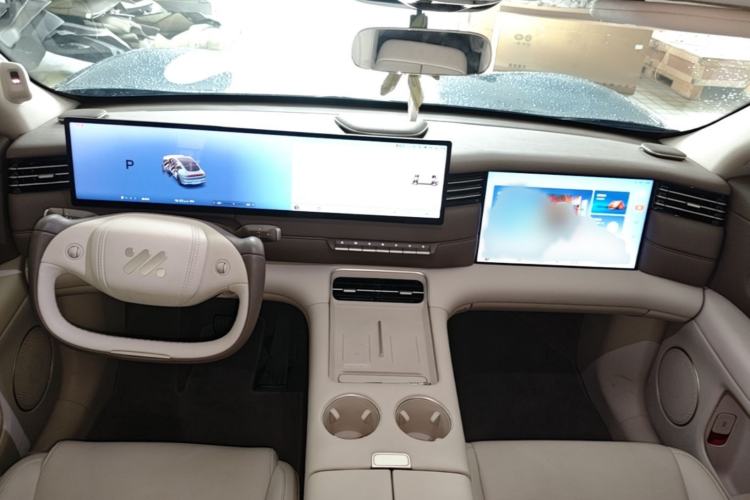 Used IM LS6 2026 Model Pure Electric Max Interior 2