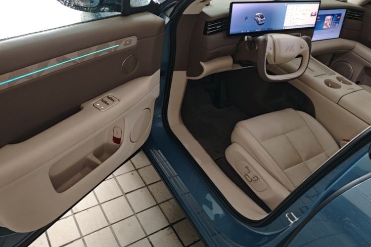Used IM LS6 2026 Model Pure Electric Max Interior 3