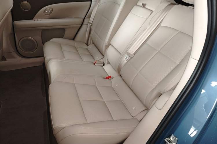 Used IM LS6 2026 Model Pure Electric Max Interior 4