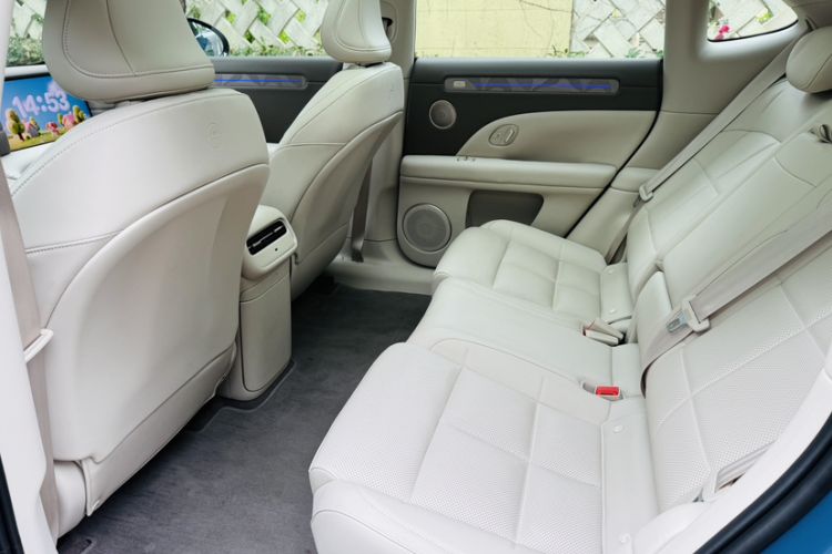 Used IM LS6 2026 Model Pure Electric Max Interior 5