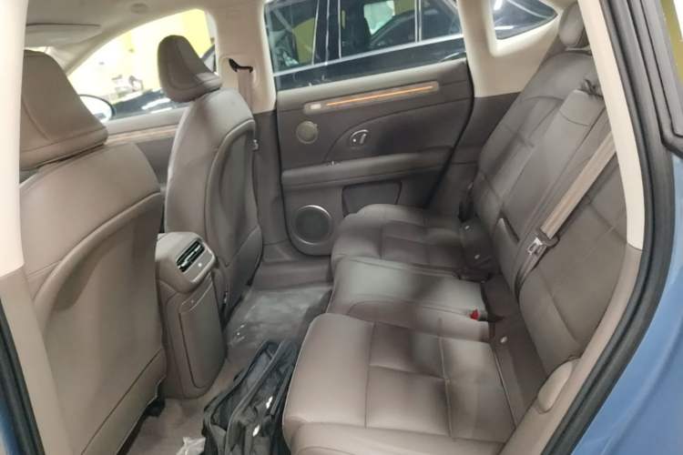 Used IM LS6 2026 Model Range-Extending 52 Max Left Rear Seat