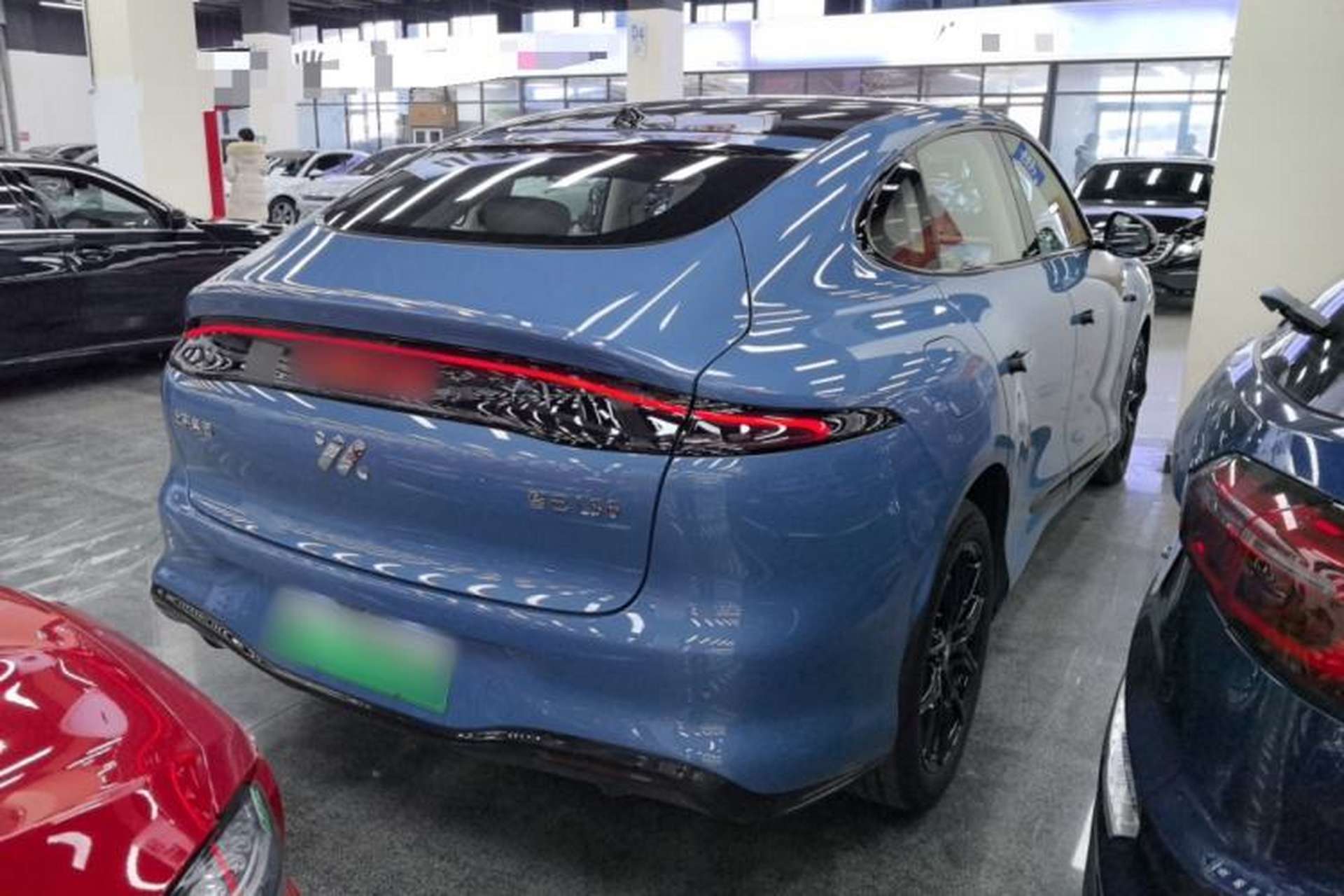 Used IM LS6 2026 Model Range-Extending 66 Max Rear Right 45 Deg