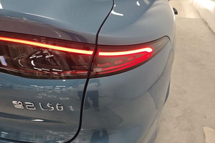 Used IM LS6 2026 Model Pure Electric Max Right Rear Taillight