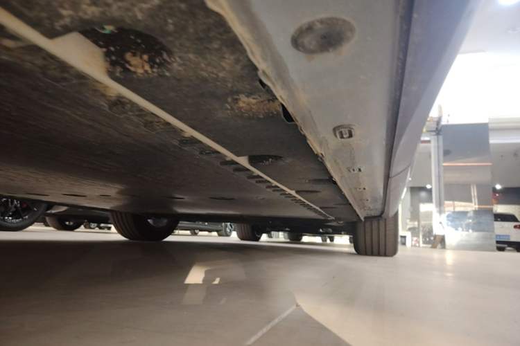 Used IM LS6 2026 Model Pure Electric Max Right Side Sill
