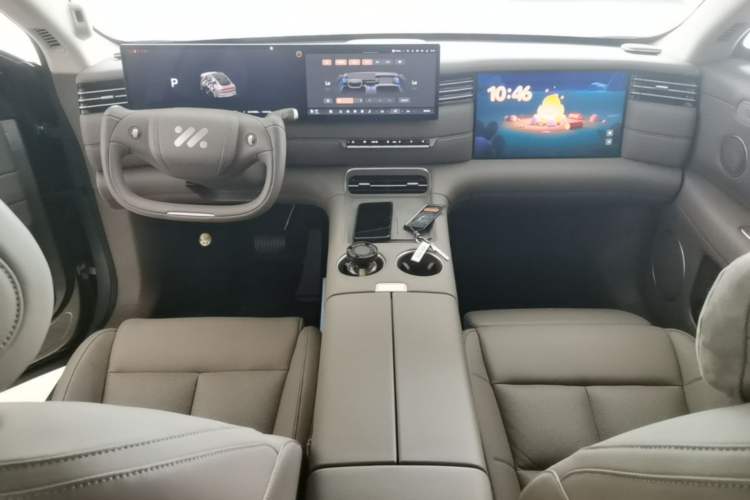 Used IM LS6 2026 Model Range-Extending 52 Max+ Center Console
