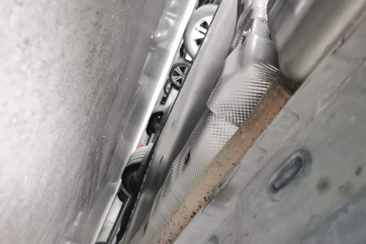 Used IM LS6 2026 Model Range-Extending 52 Max+ Chassis Front Left