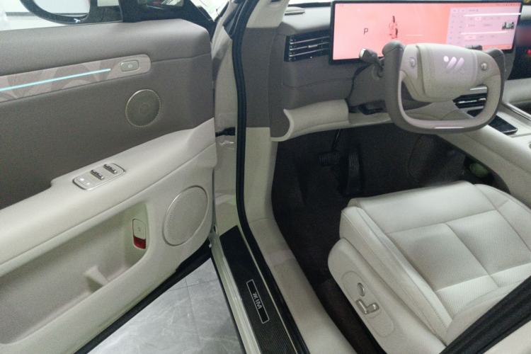 Used IM LS6 2026 Model Range-Extending 52 Max Driver Seat