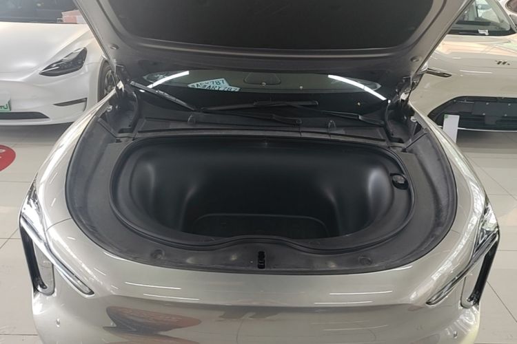 Used IM LS6 2026 Model Pure Electric Max Engine Bay