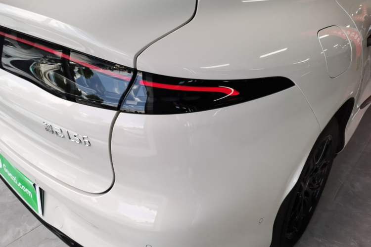 Used IM LS6 2026 Model Range-Extending 66 Max Exterior 3
