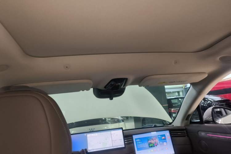 Used IM LS6 2026 Model Pure Electric Max Headliner