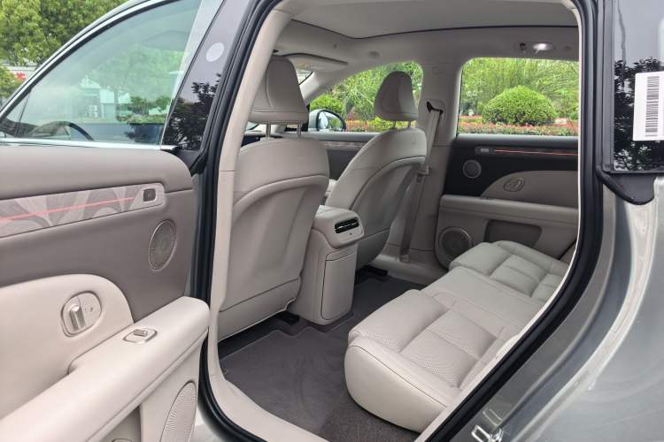 Used IM LS6 2026 Model Pure Electric Max Interior 4
