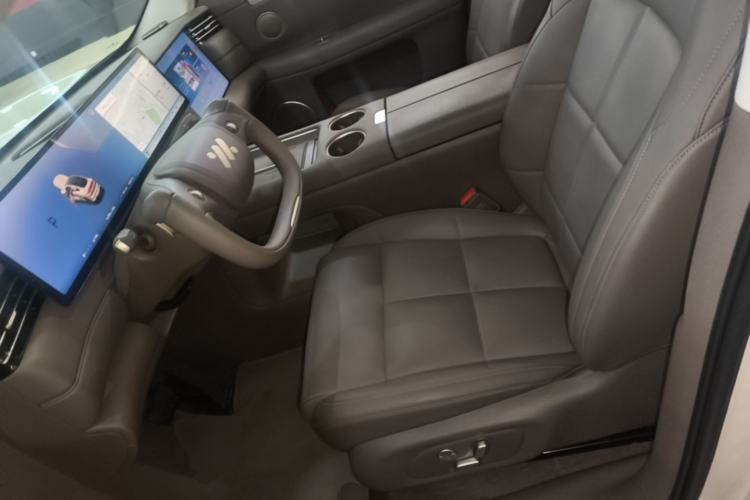 Used IM LS6 2026 Model Pure Electric Max Left Front Seat