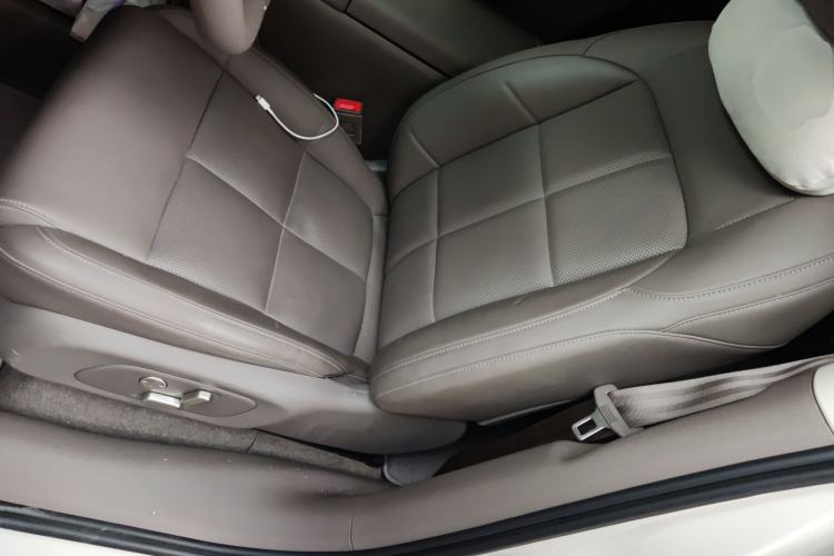 Used IM LS6 2026 Model Range-Extending 66 Max Left Front Seat