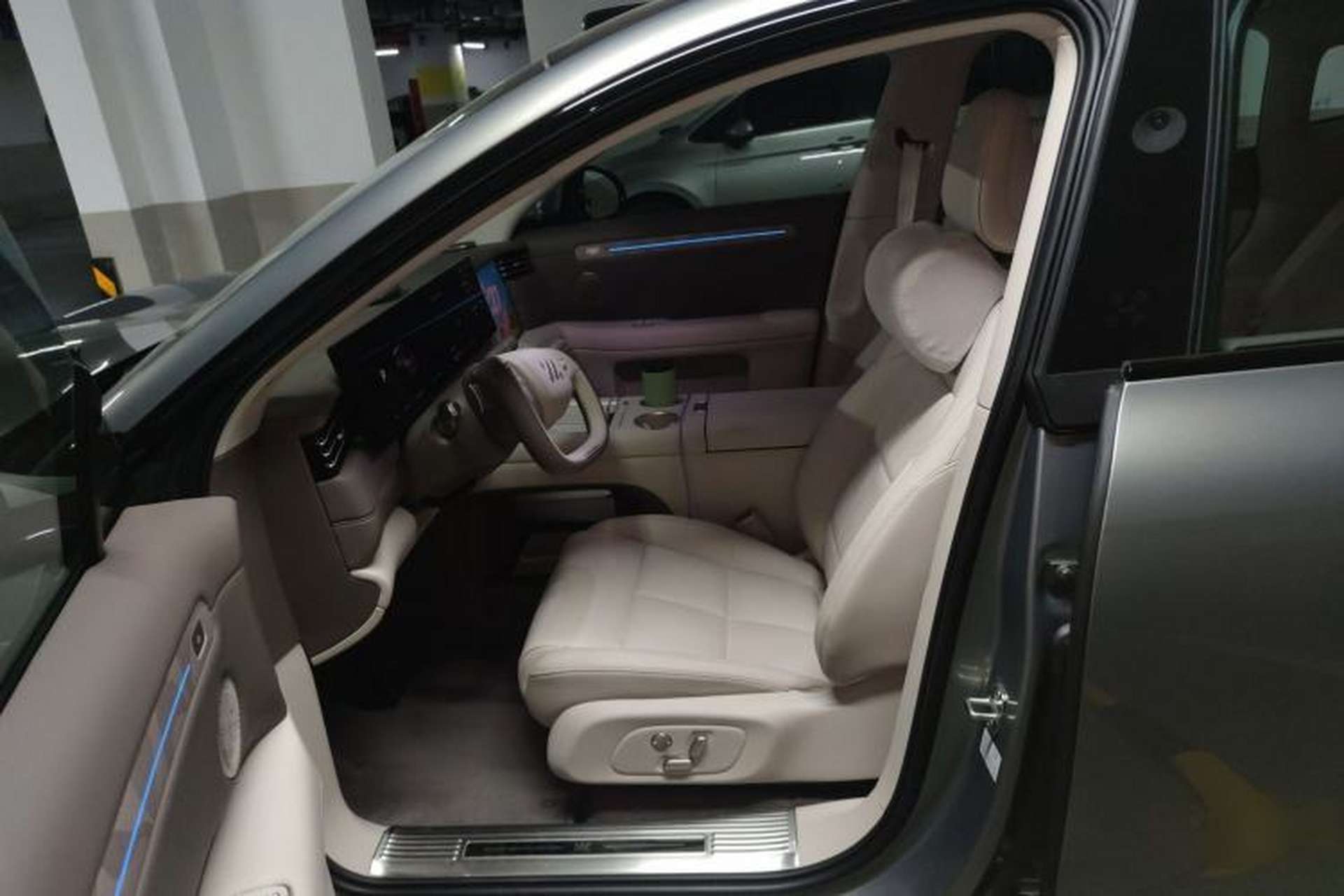 Used IM LS6 2026 Model Pure Electric Max+ Left Front Seat