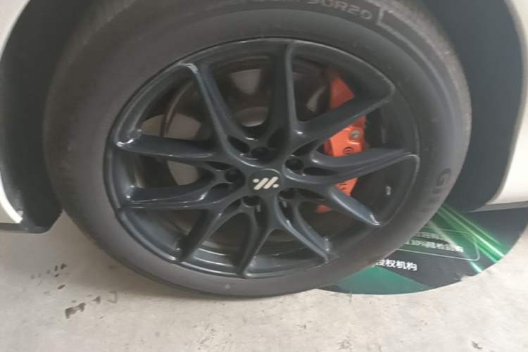 Used IM LS6 2026 Model Pure Electric Max Left Front Wheel Hub