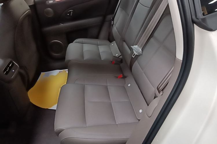 Used IM LS6 2026 Model Pure Electric Max Left Rear Seat