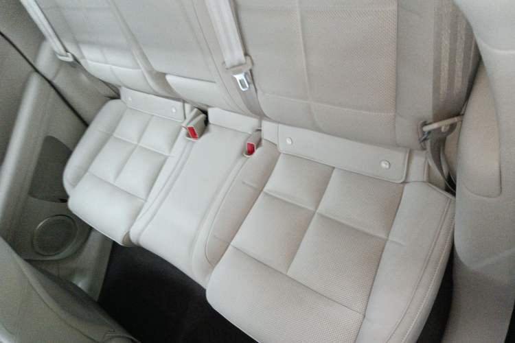 Used IM LS6 2026 Model Range-Extending 52 Max Left Rear Seat