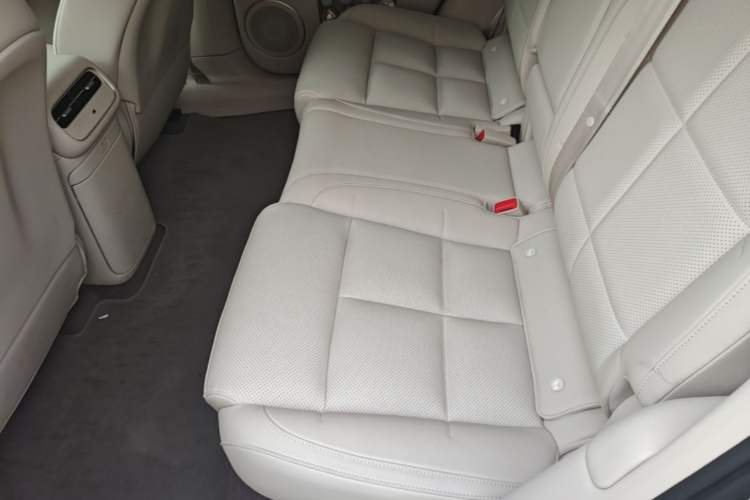 Used IM LS6 2026 Model Pure Electric Max Left Rear Seat