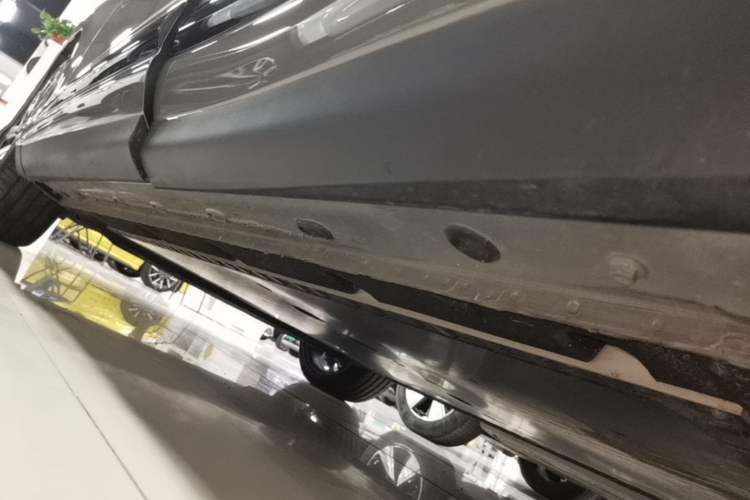 Used IM LS6 2026 Model Pure Electric Max Left Side Sill