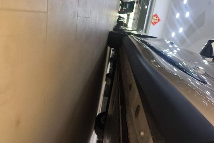 Used IM LS6 2026 Model Pure Electric Max Left Side Sill