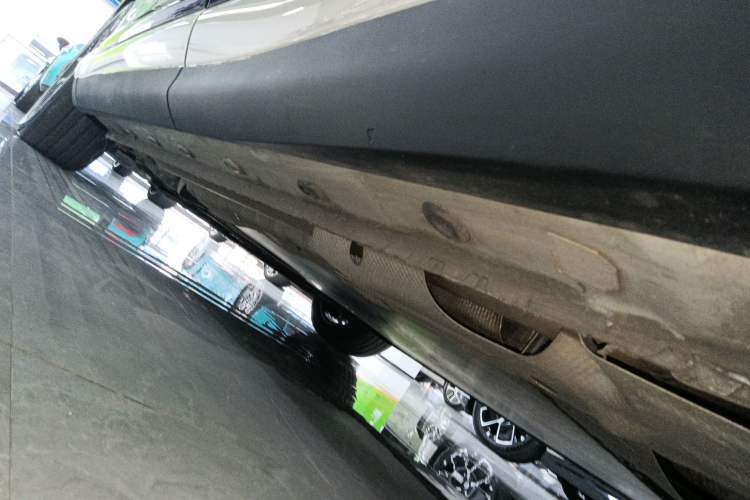 Used IM LS6 2026 Model Range-Extending 52 Max Left Side Sill