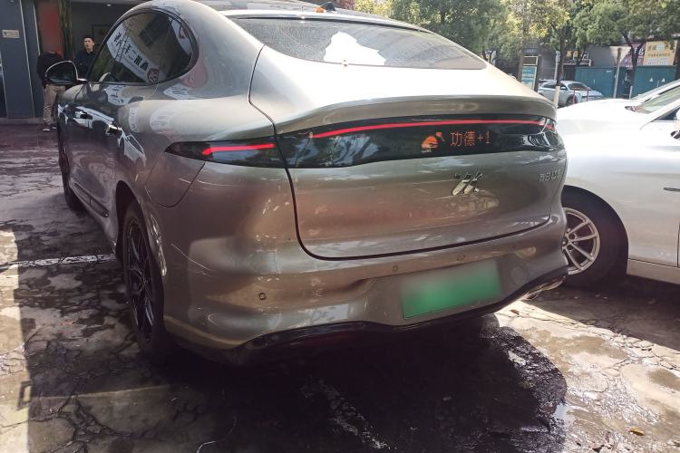 Used IM LS6 2026 Model Range-Extending 52 Max+ Rear Left 45 Deg