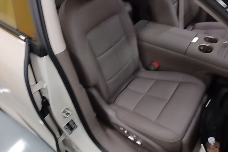 Used IM LS6 2026 Model Pure Electric Max Right Front Seat
