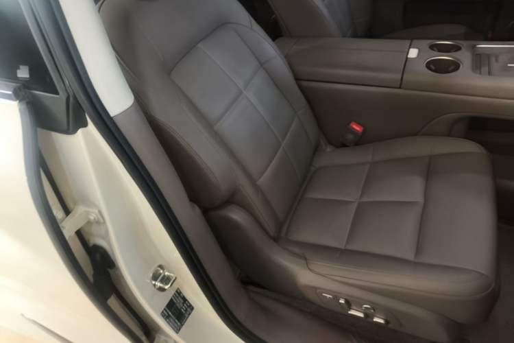 Used IM LS6 2026 Model Pure Electric Max Right Front Seat