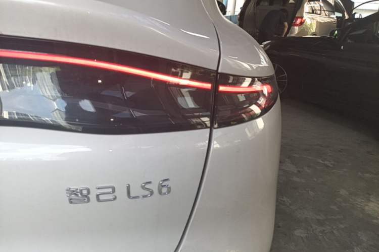Used IM LS6 2026 Model Pure Electric Max Right Rear Taillight