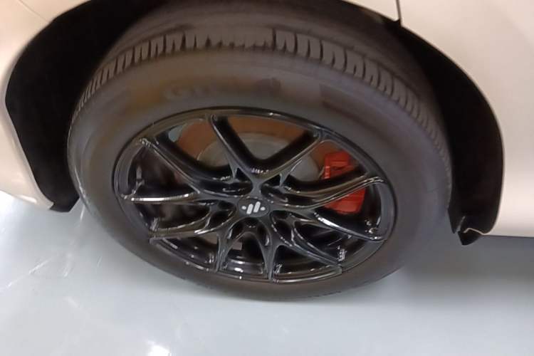 Used IM LS6 2026 Model Pure Electric Max Right Rear Wheel Hub