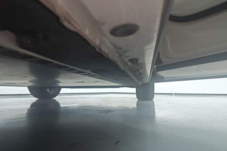 Used IM LS6 2026 Model Pure Electric Max Right Side Sill