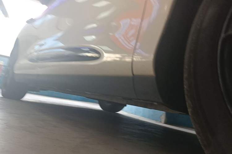 Used IM LS6 2026 Model Pure Electric Max Right Side Sill