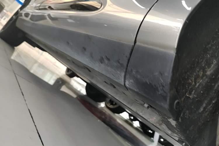 Used IM LS6 2026 Model Pure Electric Max Right Side Sill