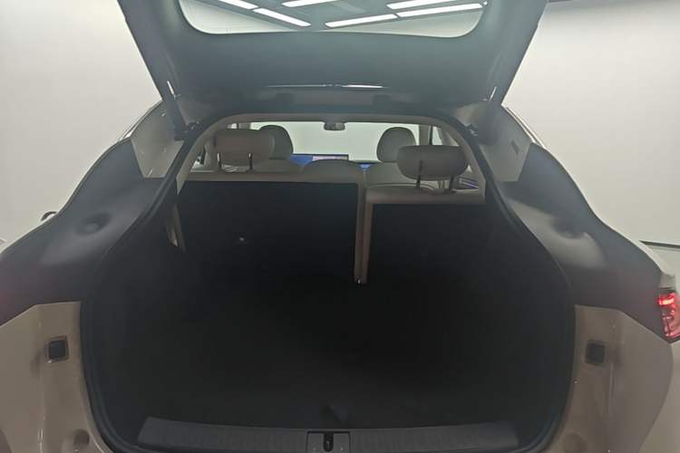 Used IM LS6 2026 Model Pure Electric Max Trunk