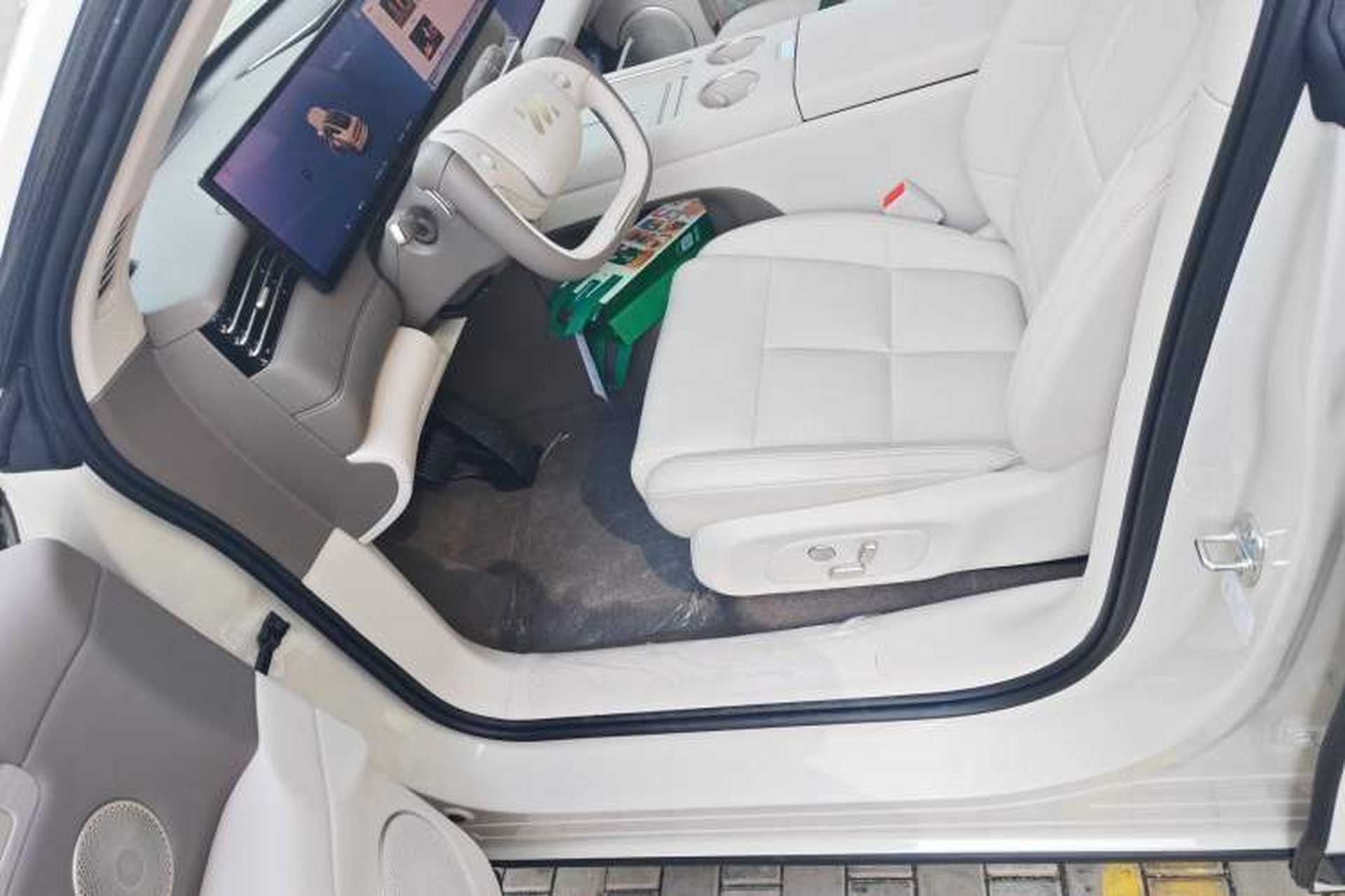 Used IM LS6 2026 Model Pure Electric Max+ Left Front Seat