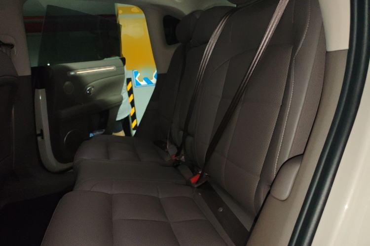 Used IM LS6 2026 Model Pure Electric Pro Max Left Rear Seat