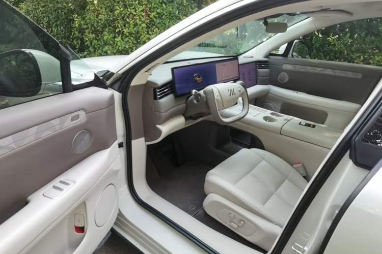 Used IM LS6 2026 Model Range-Extending 52 Max Driver Seat