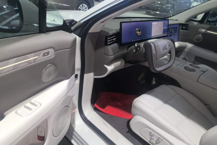 Used IM LS6 2026 Model Range-Extending 52 Max Driver Seat