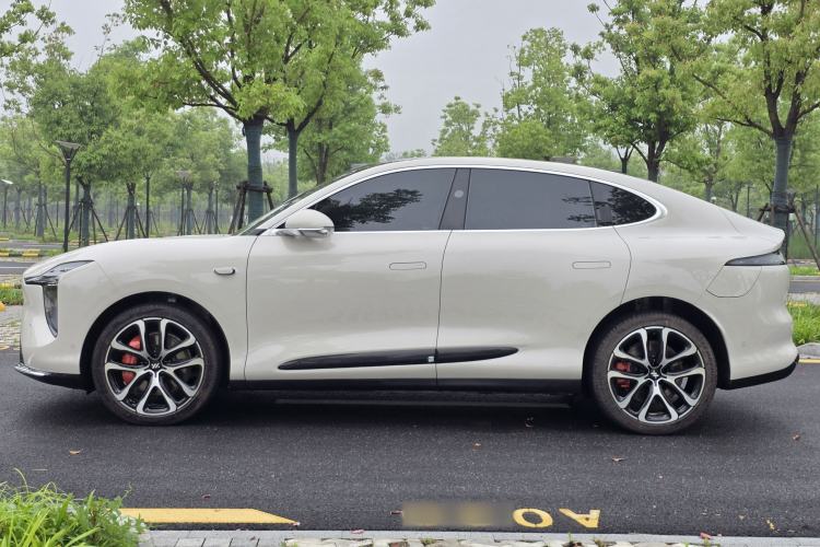 Used IM LS6 2026 Model Range-Extending 52 Max Exterior 7