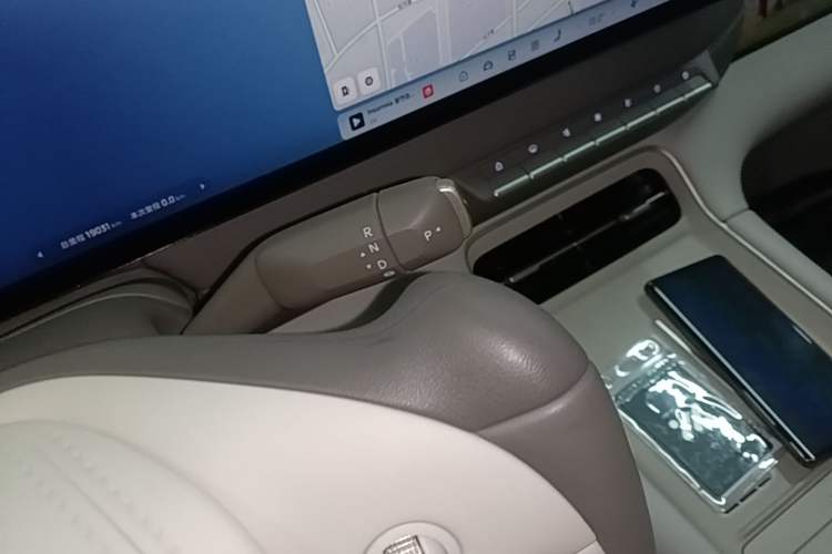 Used IM LS6 2026 Model Pure Electric Max Gear Lever