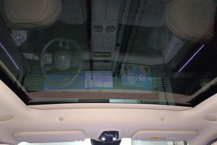 Used IM LS6 2026 Model Pure Electric Max Headliner