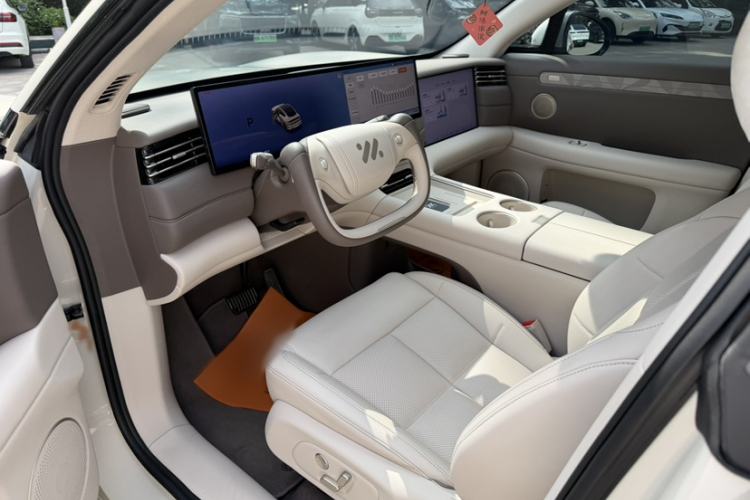 Used IM LS6 2026 Model Pure Electric Max Interior 2