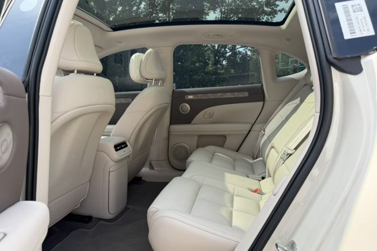 Used IM LS6 2026 Model Pure Electric Max Interior 3