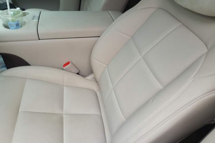 Used IM LS6 2026 Model Range-Extending 66 Max Left Front Seat