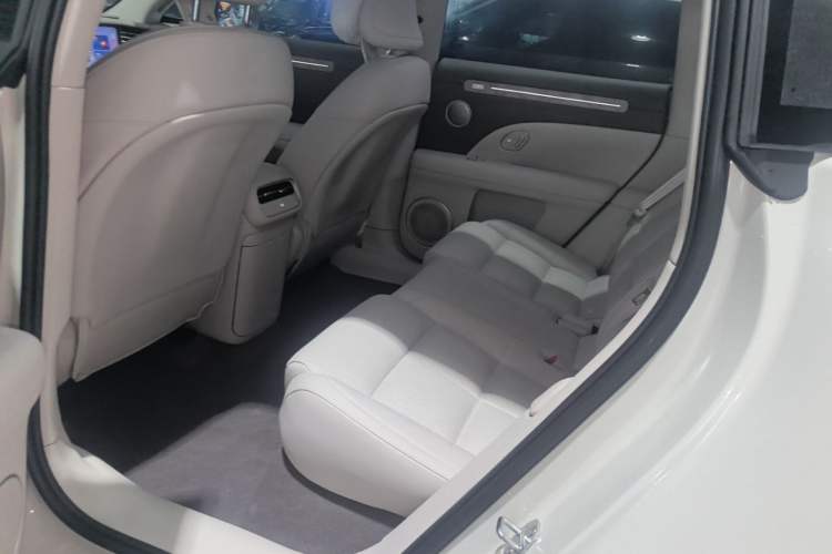 Used IM LS6 2026 Model Range-Extending 52 Max Left Rear Seat