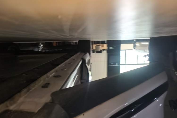 Used IM LS6 2026 Model Range-Extending 52 Max Right Side Sill