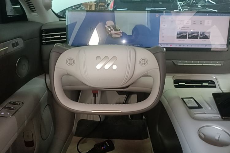 Used IM LS6 2026 Model Pure Electric Max Steering Wheel