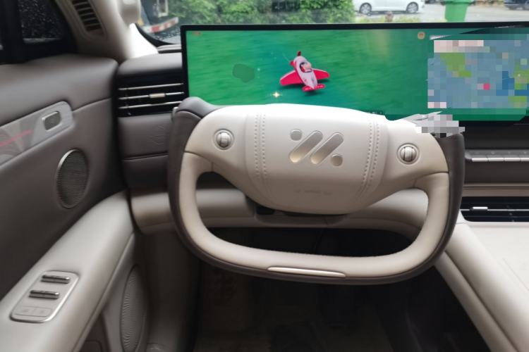 Used IM LS6 2026 Model Range-Extending 66 Max Steering Wheel